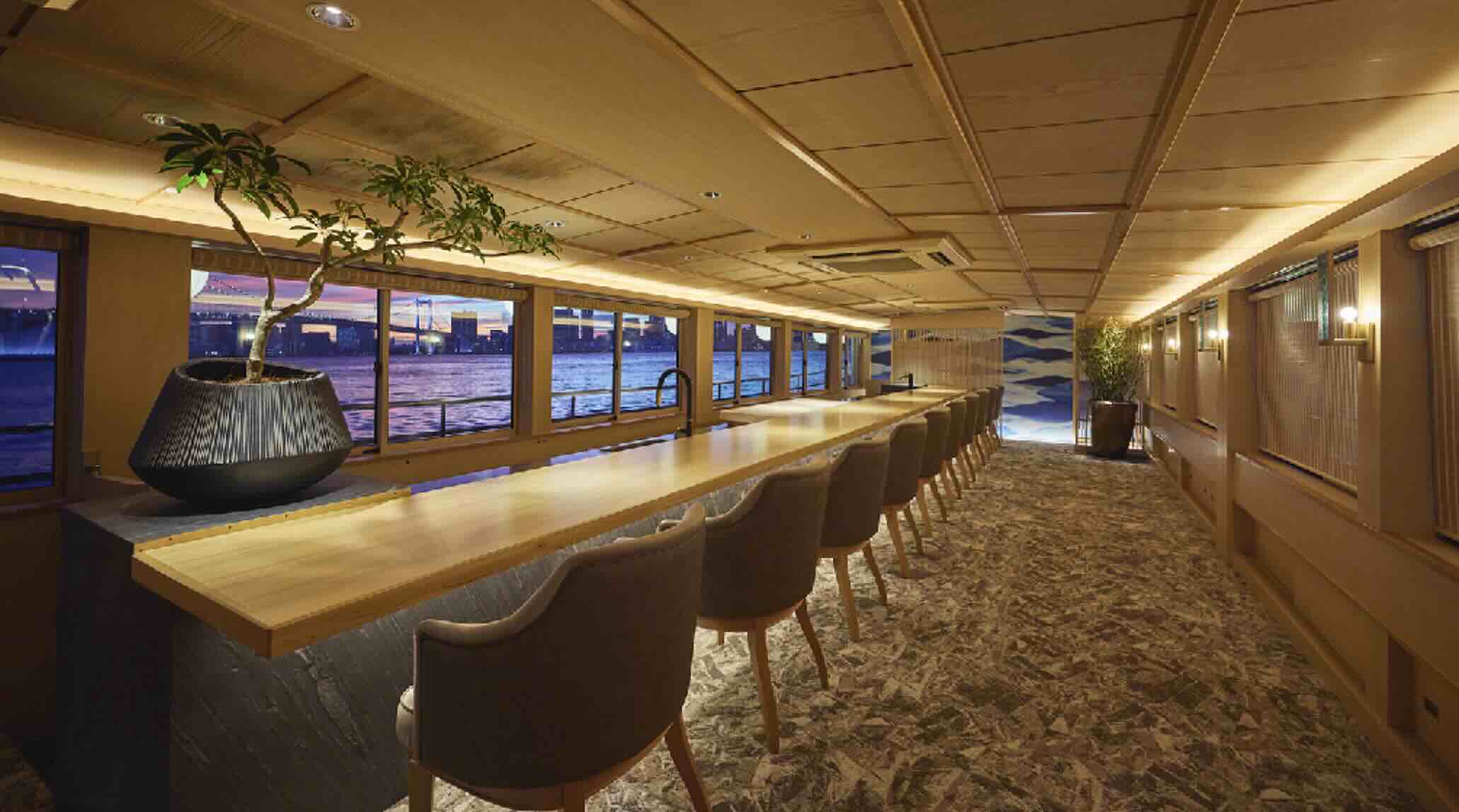 白木匠造和风屋形船 · 夜游东京湾